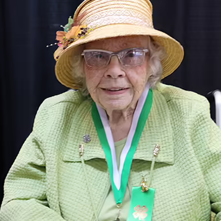 Photo of Cathryn Frisby