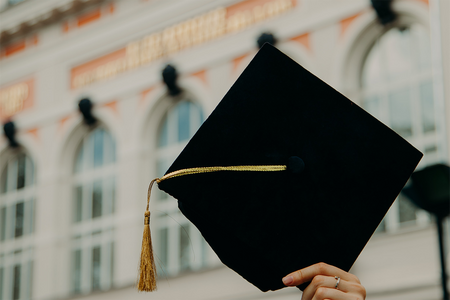 black graduation cap