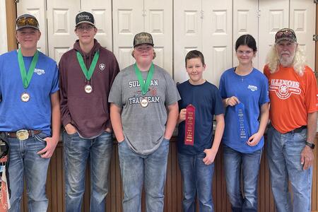 Left to right Kolten Kidd, Carter Honchell, Ty Szabo, Declan Stollard, Lauren Lester, Tom Bates