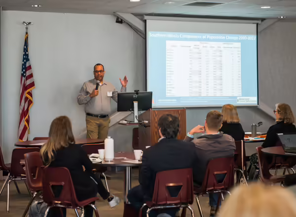 Zach Kennedy presenting at summit