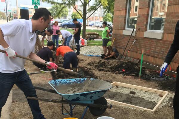 Man working with wheelbarrow