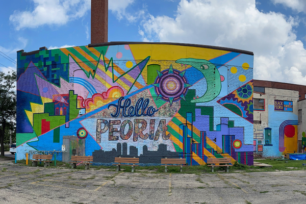 Colorful mural on the Hello Peoria Building