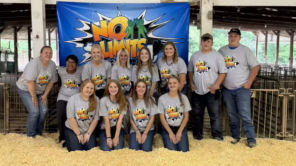 group photo at the No Limits Livestock Show