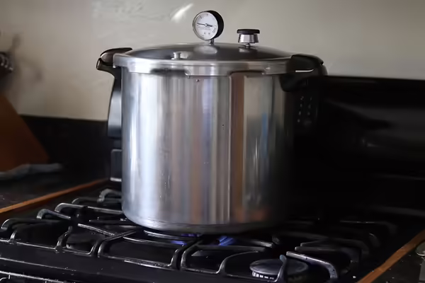pressure canner on gas stove burner