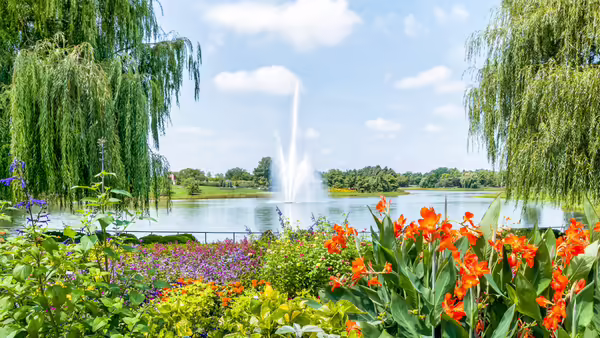 Fountain at Chicago Botanic Garden