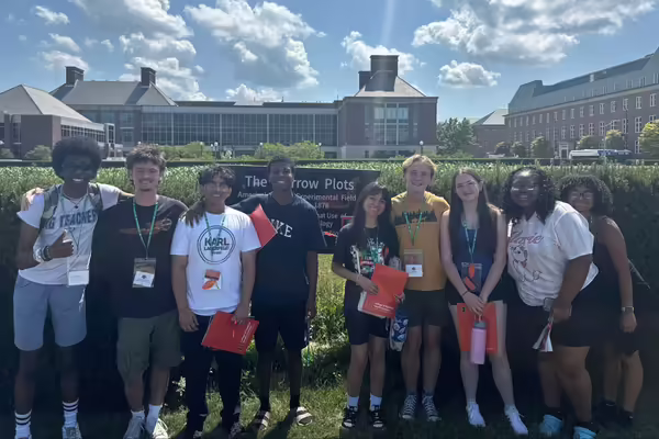 Kaden, Lailah, Laycha, Kaleb, Jeremias, and other Chicago Ag High School students at Illini Summer Academies