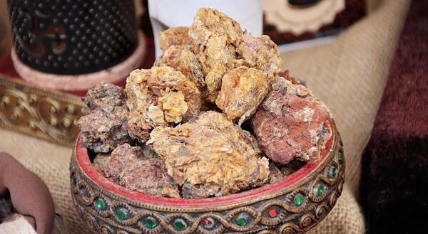The origin of frankincense and myrrh add to their special meaning, Illinois Extension