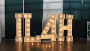 Illuminated Illinois 4 H sign