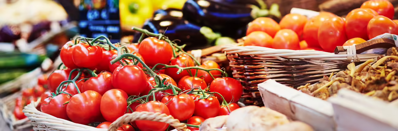 tomatoes and carrots