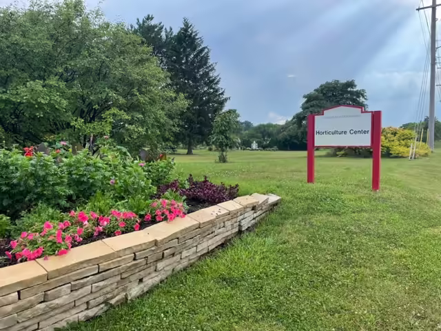 Entrance to the Illinois State University Horticulture Center