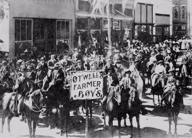 Otwell's Farmer Boys national roundup of corn growing contestants in 1905 in Carlinville
