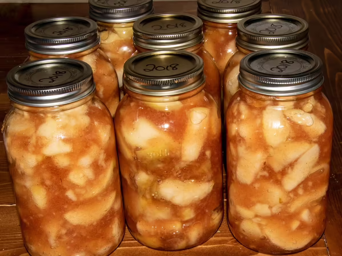 canned apple pie filling in jars