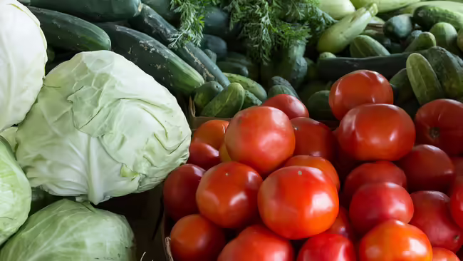 Tomato and cabbage