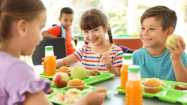 Children eating lunch