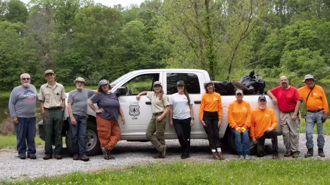 trash blast participants