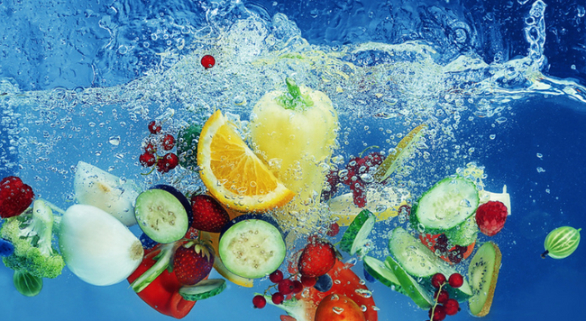 fruit in water 