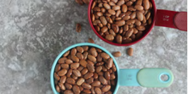 Beans in measuring cups 