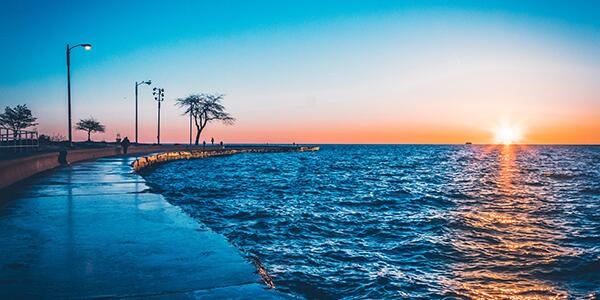 path along illinois lake michigan