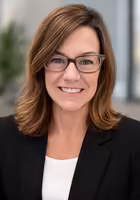 Michelle Uphoff Headshot